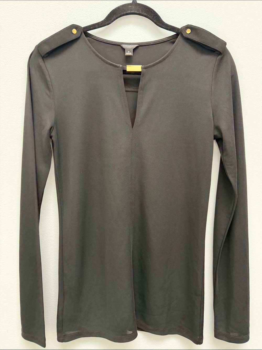 Ann Taylor Black Long-Sleeve V-Notch Top with Shoulder Tabs